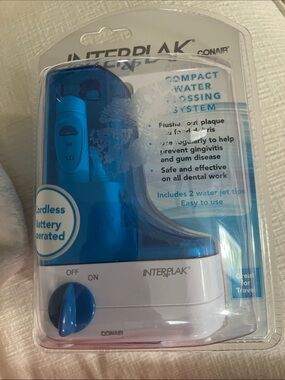 Compact Cordless Water Flosser — Blue